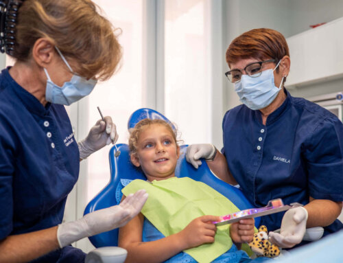 Come preparare i bambini per un trattamento ortodontico
